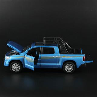 1/32 scale diecast metal toyota pickup truck model toy producer